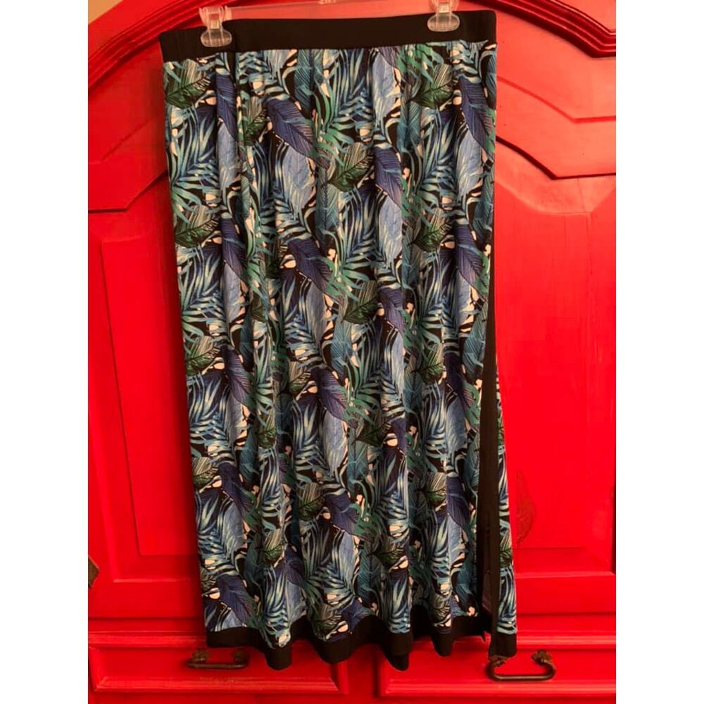 CJ Banks 1X Long Tropical Leaf Print Side Slit Skirt Soft Slinky Dressy EUC